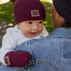Baby Burgundy Mittens -Love Your Melon LYM.10.23.Bundle.Up .Week .eCom .Baby .Mittens.Burgundy.PDP .3