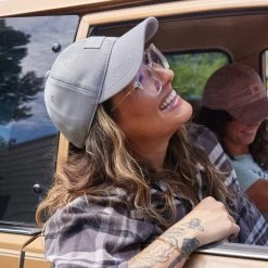 Light Charcoal Hero Cap 7 Light Charcoal Hero Cap -Love Your Melon LYM.Fall .Hero .2023.eCom .Knit .Cap .Light .Grey .PDP .5