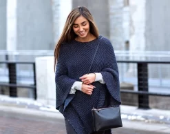 Navy Metallic Gold Yarn Knit Shawl 5 Navy Metallic Gold Yarn Knit Shawl -Love Your Melon Model navyshawl d073e0de 8b5b 4630 abff e7fa31bb97f7